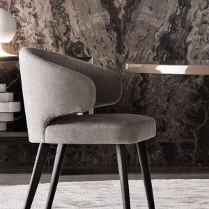 Minotti Aston dining chair with arms set