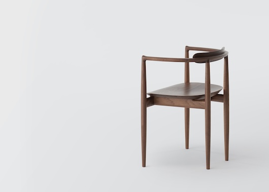 Read more about the article KOYORI:  PRODUCT STORY: MIAU ARMCHAIR