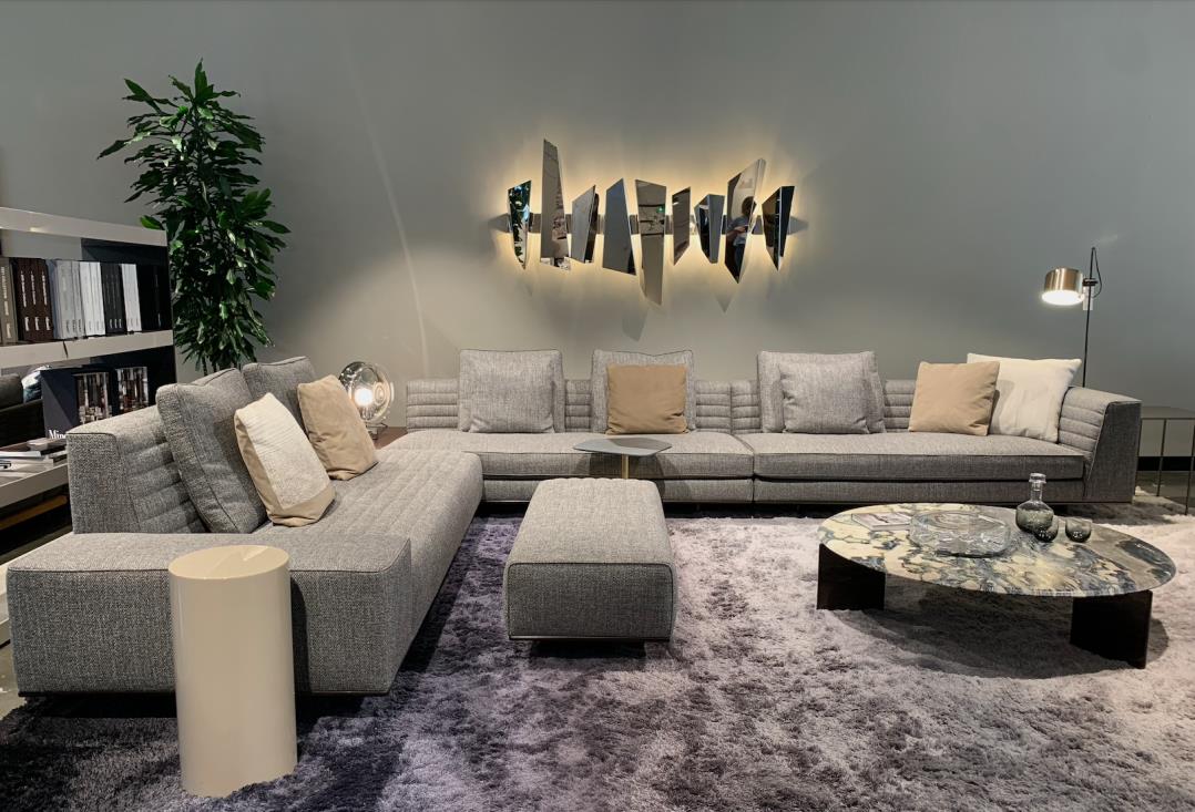 Minotti Roger sofa composition